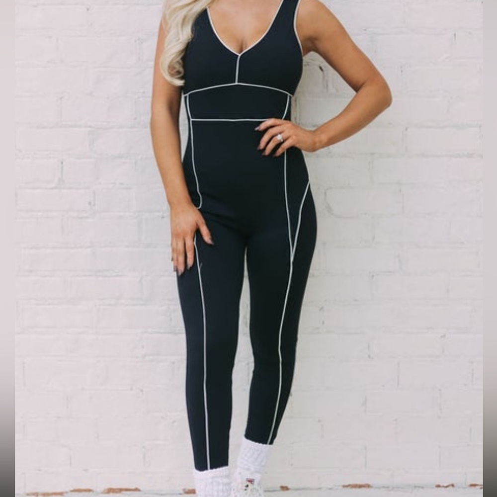 Like New Boutique Onesie Medium